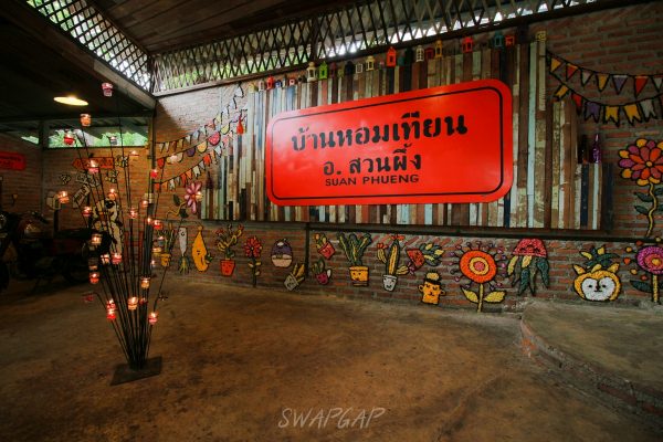 บ้านเทียนหอม ในจังหวัดราชบุรี ที่เที่ยวสำหรับคนรักความหอม