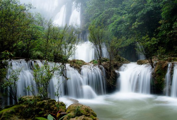 ทีลอซู 1 ใน 6 น้ำตกสวยสุดในโลก แหล่งต้นน้ำอยู่บนเทือกเขาพาวี